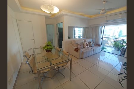 Apartamento para alugar com 70m², 1 quarto e 1 vaga Apartamento para alugar com 70m², 1 quarto e 1 vagaSala