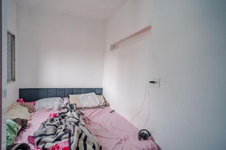 Quarto 2 de casa para alugar com 2 quartos, 60m² em Jardim Jaqueline, São Paulo