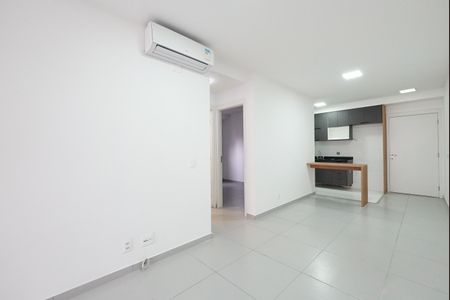 Apartamento para alugar com 69m², 2 quartos e 1 vagaSala