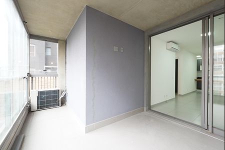 Apartamento para alugar com 69m², 2 quartos e 1 vagaVaranda