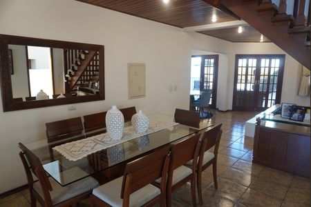 Sala de Jantar de casa de condomínio para alugar com 2 quartos, 309m² em Alphaville, Santana de Parnaíba