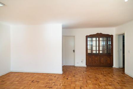 Apartamento para alugar com 163m², 3 quartos e 1 vaga Apartamento para alugar com 163m², 3 quartos e 1 vagaSala