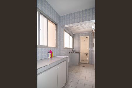Apartamento para alugar com 163m², 3 quartos e 1 vaga Apartamento para alugar com 163m², 3 quartos e 1 vagaÁrea de Serviço