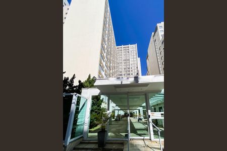 Apartamento para alugar com 163m², 3 quartos e 1 vagaFachada