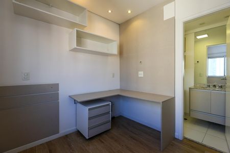 Suíte 2 de apartamento para alugar com 2 quartos, 87m² em Vila Suzana, São Paulo