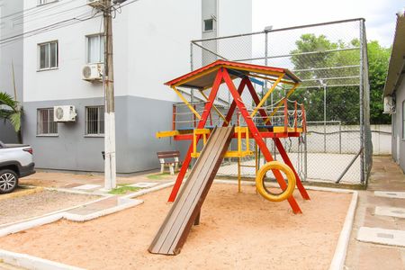 Apartamento para alugar com 40m², 2 quartos e 1 vaga Apartamento para alugar com 40m², 2 quartos e 1 vagaÁrea comum - Playground