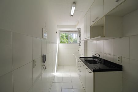 Cozinha de apartamento à venda com 2 quartos, 55m² em Barra Olímpica, Rio de Janeiro