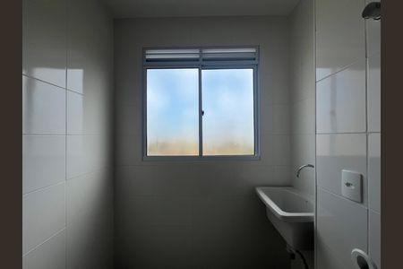 Área de Serviço de apartamento para alugar com 2 quartos, 45m² em Tijuca, Belo Horizonte