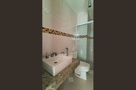 Apartamento para alugar com 109m², 3 quartos e 2 vagasBanheiro Social 