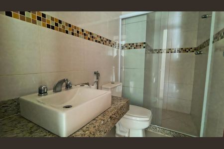 Apartamento para alugar com 109m², 3 quartos e 2 vagasBanheiro Social 