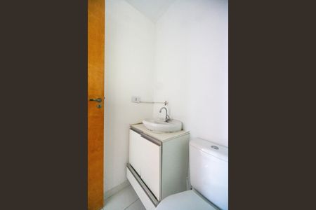 Banheiro  de apartamento para alugar com 1 quarto, 40m² em Penha de França, São Paulo