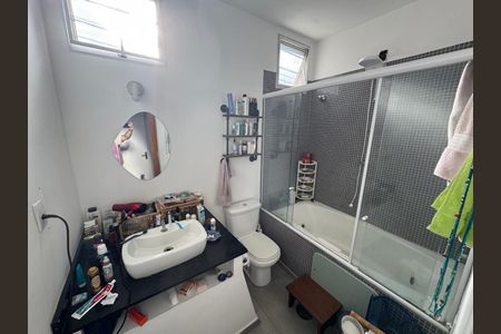 Casa à venda com 4 quartos, 137m² em Pompeia, São Paulo
