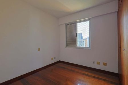 Apartamento para alugar com 96m², 3 quartos e 2 vagasQuarto