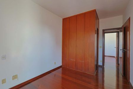 Apartamento para alugar com 96m², 3 quartos e 2 vagasQuarto