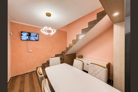 Casa para alugar com 186m², 4 quartos e 2 vagas Casa para alugar com 186m², 4 quartos e 2 vagasSala