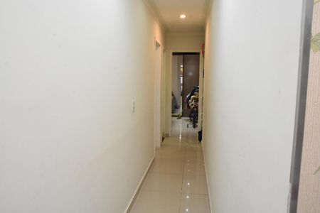 Apartamento para alugar com 55m², 2 quartos e sem vaga Apartamento para alugar com 55m², 2 quartos e sem vagacorredor que leva aos quartos
