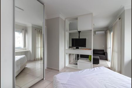 Suíte de apartamento para alugar com 1 quarto, 40m² em Santana, São Paulo