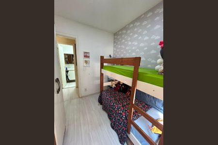 Quarto de apartamento à venda com 2 quartos, 47m² em Cavalhada, Porto Alegre