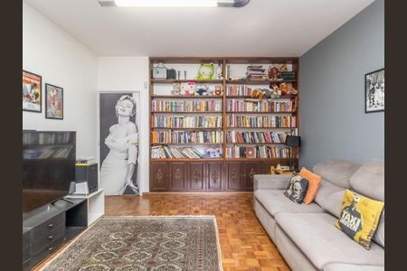 Casa à venda com 5 quartos, 318m² em Pacaembu, São Paulo