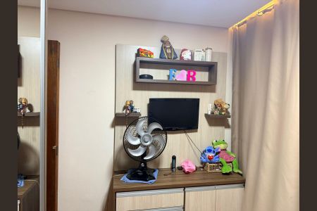 Quarto de apartamento para alugar com 2 quartos, 40m² em Itaim Paulista, São Paulo