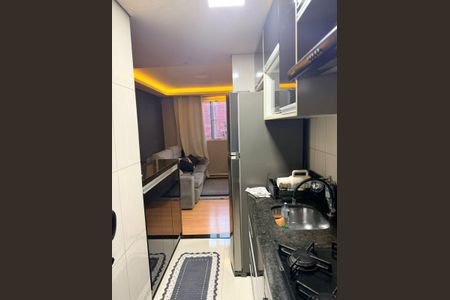 Sala de apartamento para alugar com 2 quartos, 40m² em Itaim Paulista, São Paulo
