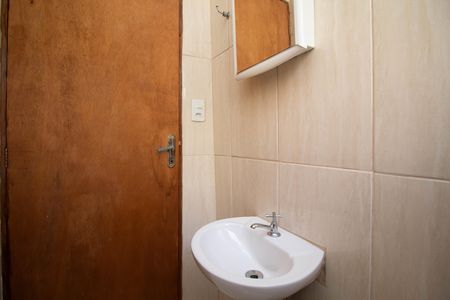 Casa para alugar com 90m², 2 quartos e sem vaga Casa para alugar com 90m², 2 quartos e sem vagaBanheiro 2