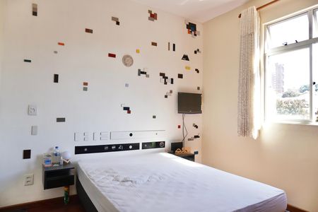 Apartamento à venda com 174m², 3 quartos e 2 vagasSuíte 
