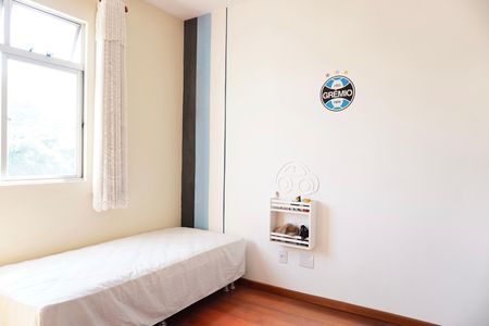 Apartamento à venda com 174m², 3 quartos e 2 vagasQuarto 2