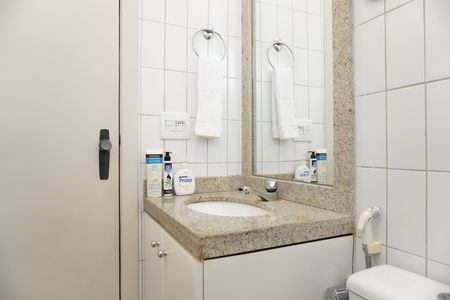 Apartamento à venda com 174m², 3 quartos e 2 vagasBanheiro Social