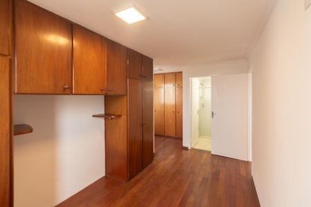 Apartamento para alugar com 82m², 2 quartos e 1 vagaSuíte