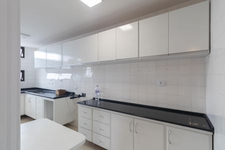 Apartamento para alugar com 82m², 2 quartos e 1 vagaCozinha