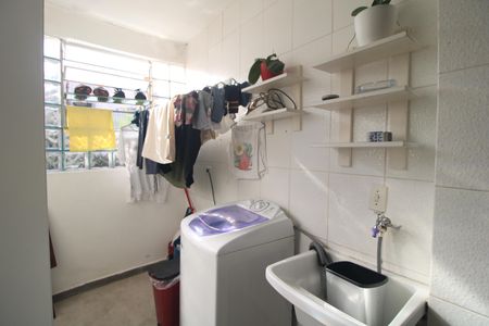 Casa à venda com 80m², 2 quartos e sem vagaLavanderia