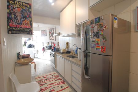 Cozinha de casa à venda com 2 quartos, 80m² em Vila Marari, São Paulo