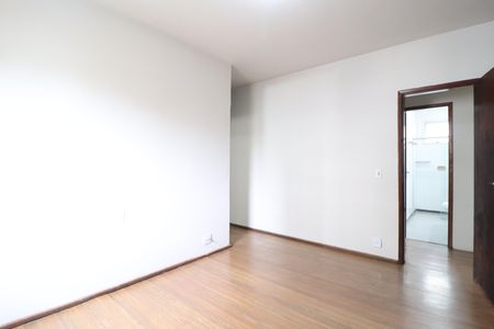 Apartamento para alugar com 179m², 3 quartos e 2 vagasQuarto 2 - Suíte