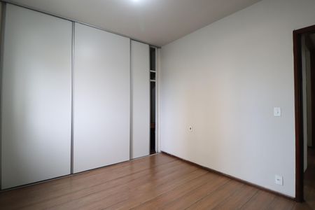 Apartamento para alugar com 179m², 3 quartos e 2 vagasQuarto 3