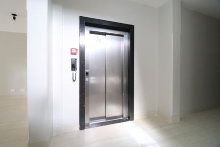 Apartamento para alugar com 179m², 3 quartos e 2 vagasElevador