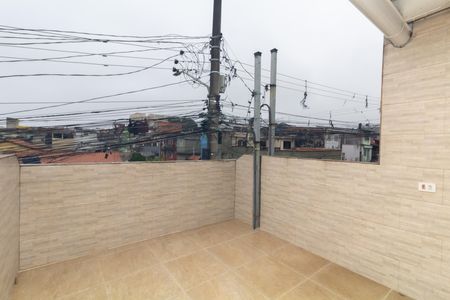 Casa à venda com 70m², 2 quartos e 2 vagas Casa à venda com 70m², 2 quartos e 2 vagasVaranda