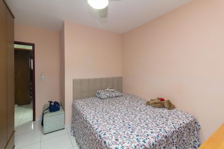 Casa à venda com 70m², 2 quartos e 2 vagas Casa à venda com 70m², 2 quartos e 2 vagasSuíte 1