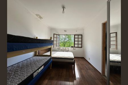 Suíte 1 de casa para alugar com 6 quartos, 488m² em Refugio Bandeirantes, Barueri