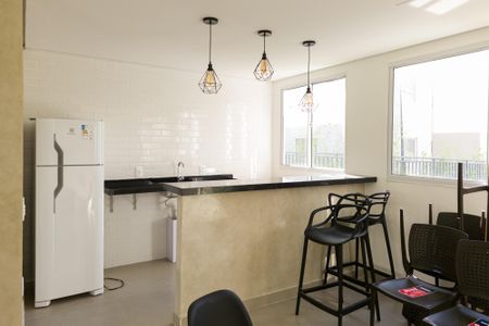 Apartamento para alugar com 46m², 2 quartos e sem vaga Apartamento para alugar com 46m², 2 quartos e sem vagaÁrea comum - Salão de festas