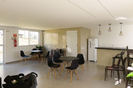 Apartamento para alugar com 46m², 2 quartos e sem vaga Apartamento para alugar com 46m², 2 quartos e sem vagaÁrea comum - Salão de festas