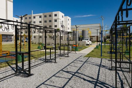 Apartamento para alugar com 46m², 2 quartos e sem vaga Apartamento para alugar com 46m², 2 quartos e sem vagaÁrea comum - Playground