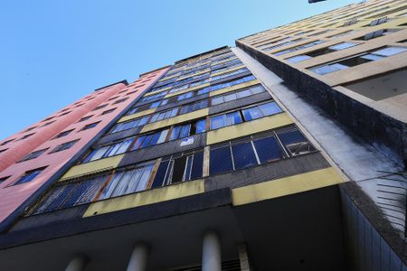 Apartamento à venda com 124m², 3 quartos e 1 vaga Apartamento à venda com 124m², 3 quartos e 1 vagaFachada