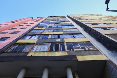 Apartamento à venda com 124m², 3 quartos e 1 vaga Apartamento à venda com 124m², 3 quartos e 1 vagaFachada