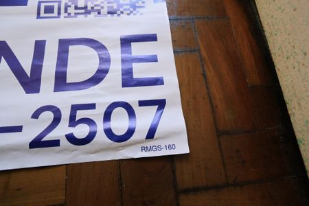 Apartamento à venda com 124m², 3 quartos e 1 vaga Apartamento à venda com 124m², 3 quartos e 1 vagaPlaquinha
