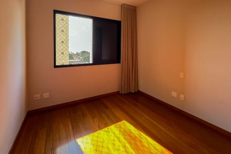 Apartamento para alugar com 185m², 3 quartos e 3 vagas