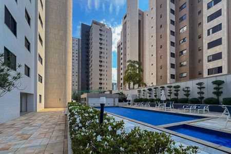 Apartamento para alugar com 185m², 3 quartos e 3 vagas