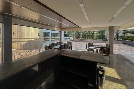 Apartamento para alugar com 185m², 3 quartos e 3 vagas