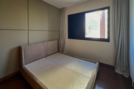 Apartamento para alugar com 185m², 3 quartos e 3 vagas