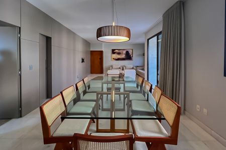 Apartamento para alugar com 185m², 3 quartos e 3 vagas